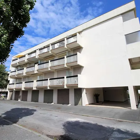 Apartment Royan, 1 Piece, 4 Personnes - Fr-1-494-179 *